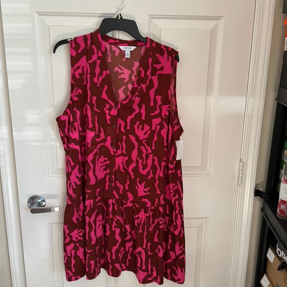 B4 Ruffle Hem Dress - Picture 2 of 3